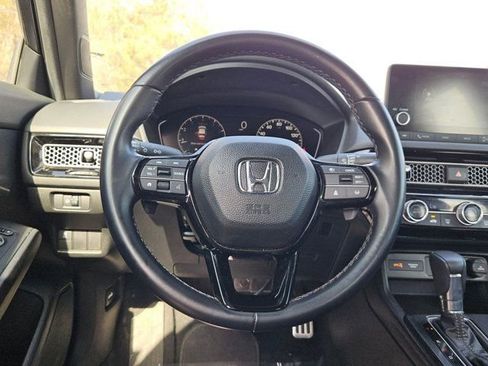 Used 2025 Honda Civic Sport image 22