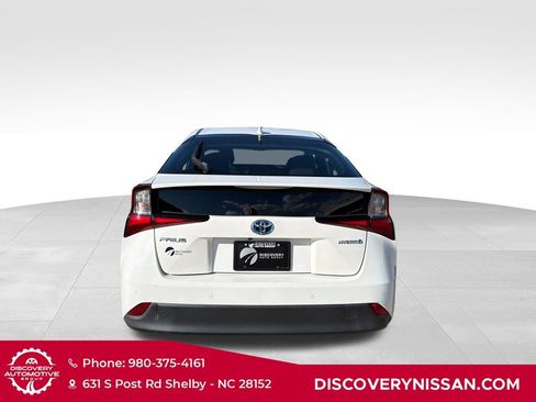 Used 2019 Toyota Prius LE FWD image 7