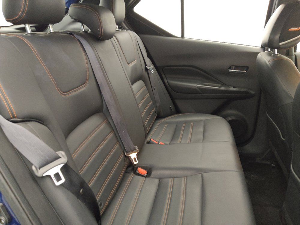 Used 2020 Nissan Kicks SR w/ SR Premium Package FWD image 19