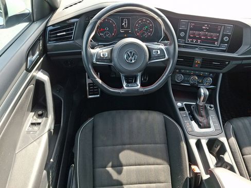 Used 2019 Volkswagen Jetta GLI FWD image 11