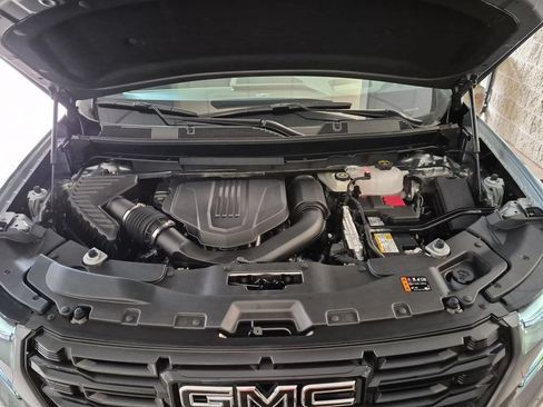 New 2026 GMC Acadia Elevation w/ Black Edition AWD/4WD image 17