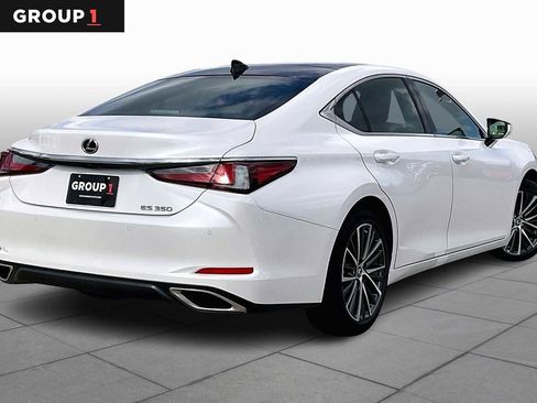 Used 2025 Lexus ES 350 w/ Premium Package image 10