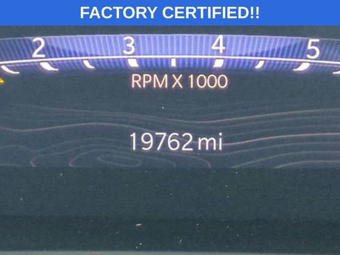 Certified 2024 Jeep Grand Cherokee Altitude image 14