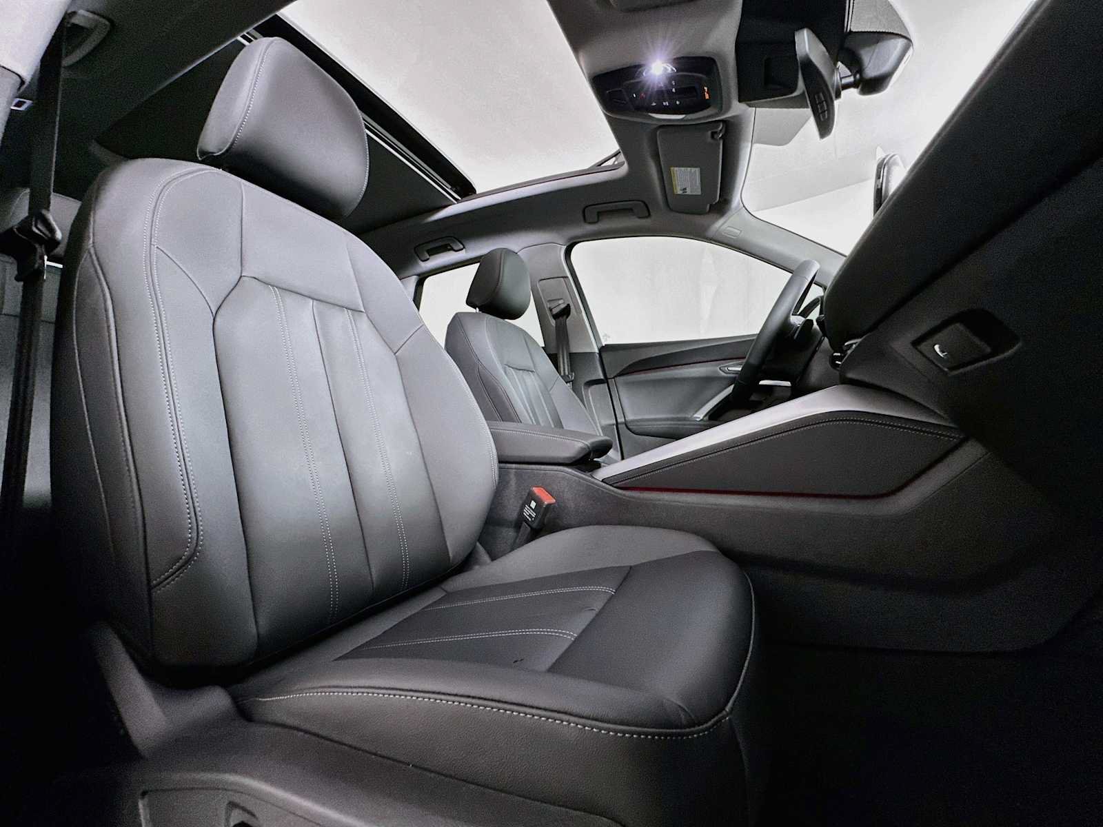 Certified 2025 Audi Q5 Premium w/ Convenience Package AWD/4WD image 26