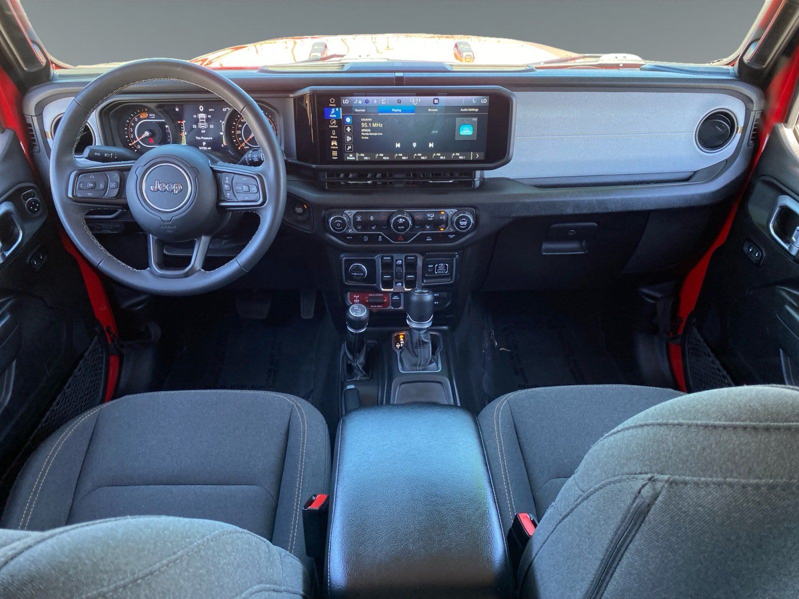 Used 2025 Jeep Wrangler Unlimited Sport AWD/4WD image 10