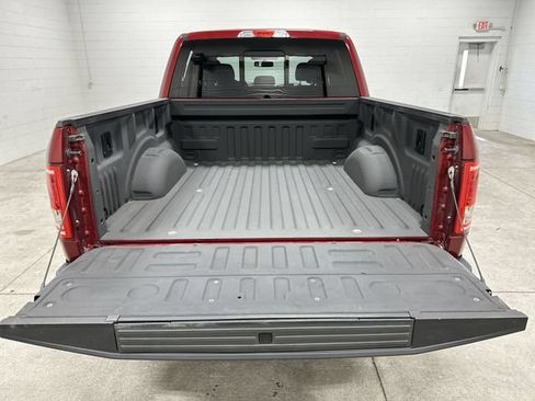 Used 2015 Ford F150 XLT w/ Equipment Group 302A Luxury AWD/4WD image 15