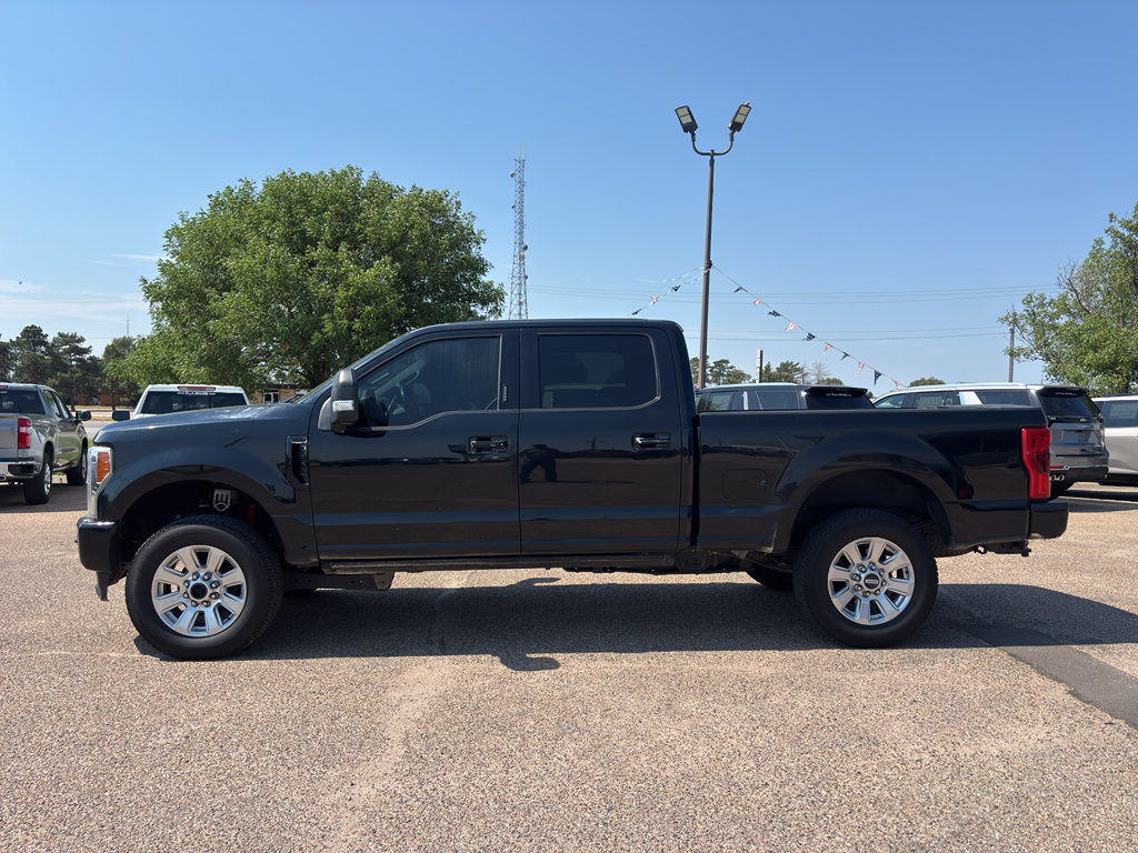 Used 2018 Ford F250 Platinum w/ Platinum Ultimate Package AWD/4WD image 5