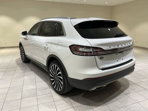 Used 2022 Lincoln Nautilus Black Label AWD/4WD image 3