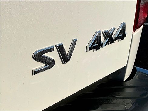 Used 2021 Nissan Frontier SV AWD/4WD image 24