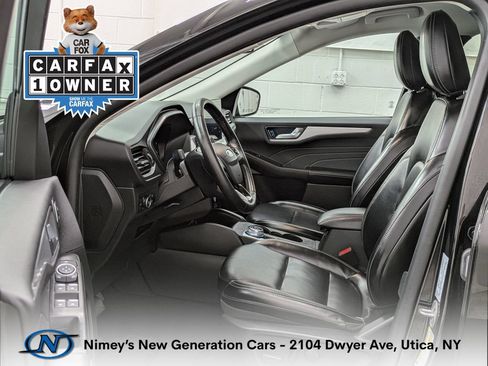 Used 2024 Ford Escape Platinum AWD/4WD image 3