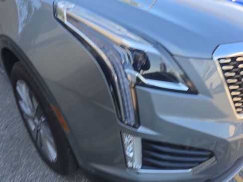 Certified 2025 Cadillac XT5 Premium Luxury AWD/4WD image 7