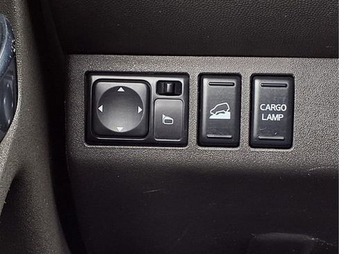 Used 2019 Nissan Frontier PRO-4X image 20