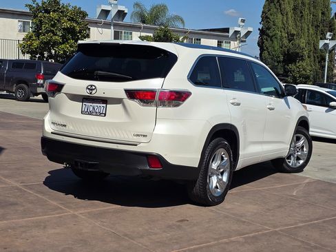 Used 2016 Toyota Highlander Limited w/ Driver Technology Package image 13