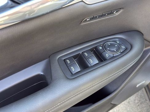 Used 2024 Cadillac XT6 Sport w/ Technology Package AWD/4WD image 29
