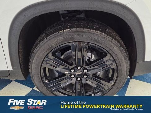 New 2026 GMC Acadia Elevation w/ Black Edition FWD image 11