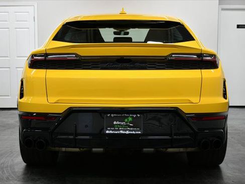 Used 2025 Lamborghini Urus SE AWD/4WD image 13