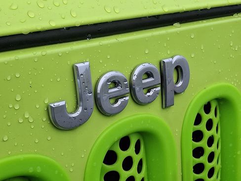 Used 2017 Jeep Wrangler Sport AWD/4WD image 30