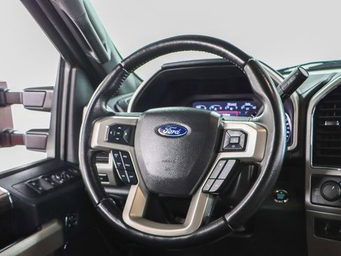 Used 2022 Ford F250 Lariat w/ Lariat Ultimate Package image 13