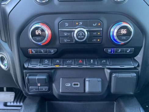 Certified 2021 GMC Sierra 1500 AT4 image 13