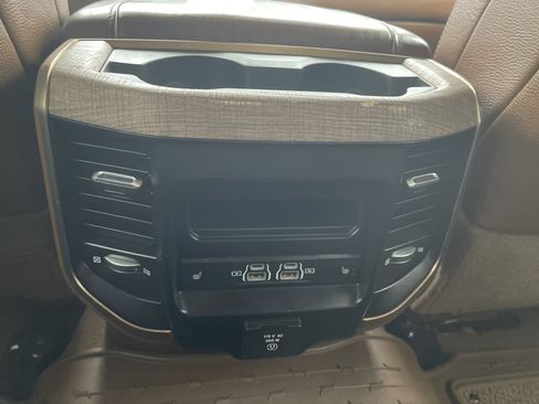 Used 2022 RAM 3500 Limited image 39