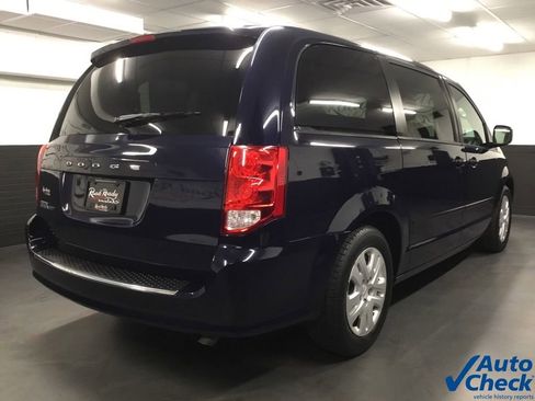 Used 2015 Dodge Grand Caravan SE w/ Quick Order Package 29E SE FWD image 10