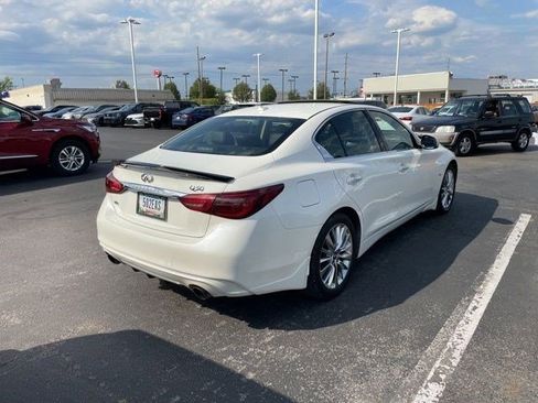 Used 2018 INFINITI Q50 Luxe w/ Essential Package (3.0T Luxe) image 3
