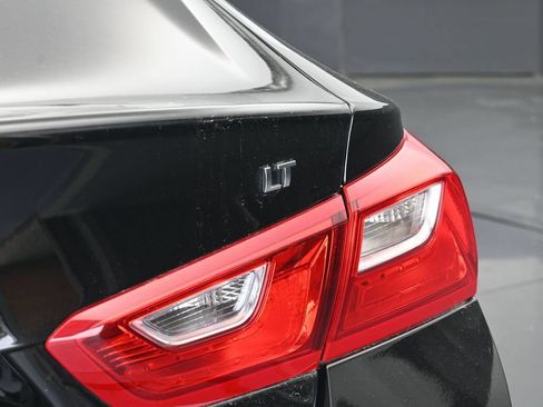 Used 2023 Chevrolet Malibu LT w/ Driver Confidence Package FWD image 11