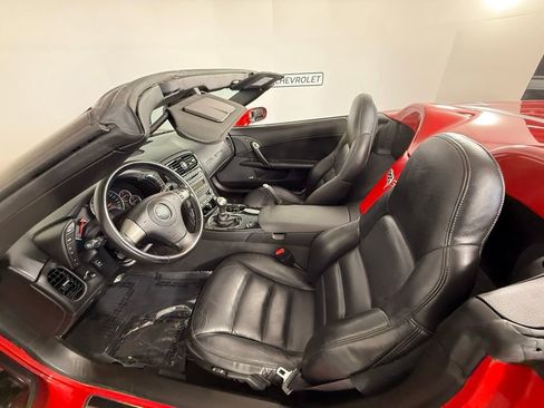 Used 2008 Chevrolet Corvette Convertible w/ Preferred Equipment Group RWD image 13