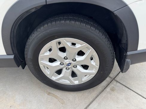 Used 2019 Subaru Forester w/ Alloy Wheel Package AWD/4WD image 17