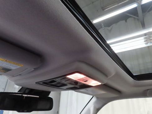 Used 2024 Toyota 4Runner SR5 Premium w/ Moonroof Package AWD/4WD image 21
