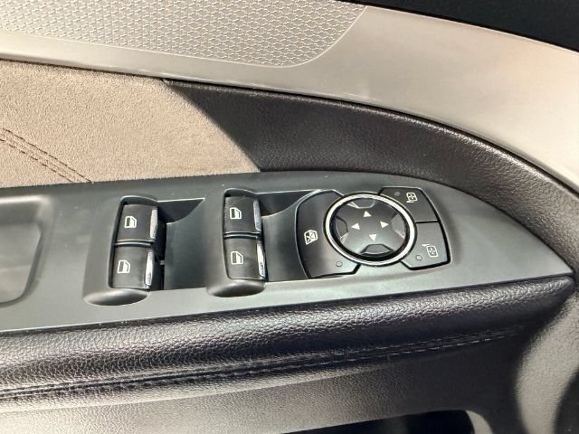 Used 2017 Ford Explorer XLT w/ Equipment Group 202A AWD/4WD image 42