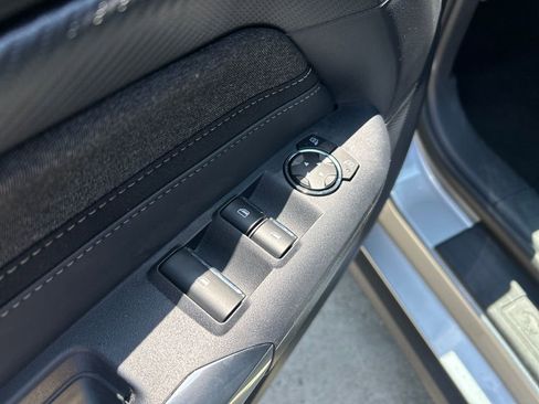Used 2026 Ford Mustang Convertible RWD image 13