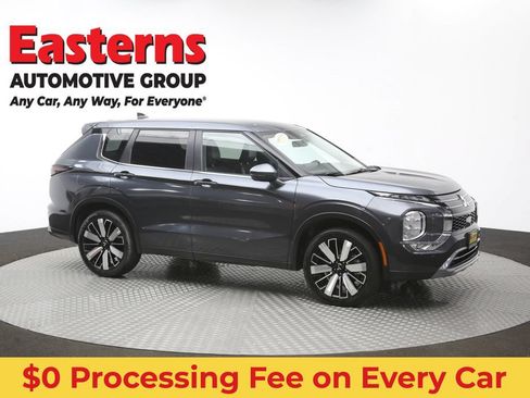 Used 2025 Mitsubishi Outlander SE AWD/4WD image 47