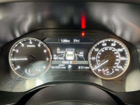 Used 2024 Mitsubishi Outlander ES AWD/4WD image 12