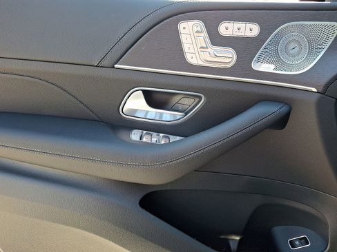 New 2026 Mercedes-Benz GLE 450 4MATIC Coupe image 8