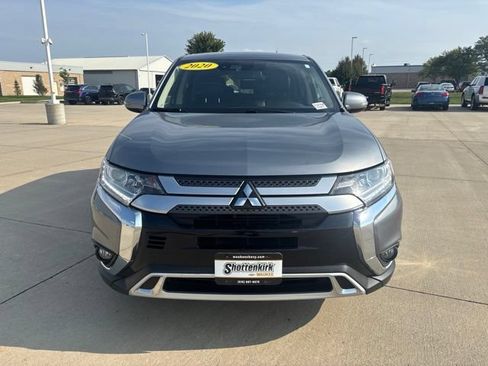 Used 2020 Mitsubishi Outlander SE FWD image 3