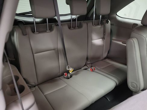Used 2018 Toyota Highlander Limited Platinum AWD/4WD image 26