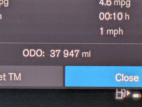 Certified 2023 Volvo XC60 B5 Ultimate image 41