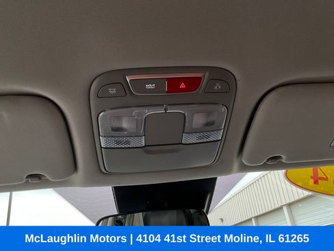 Used 2024 Kia Telluride S image 19