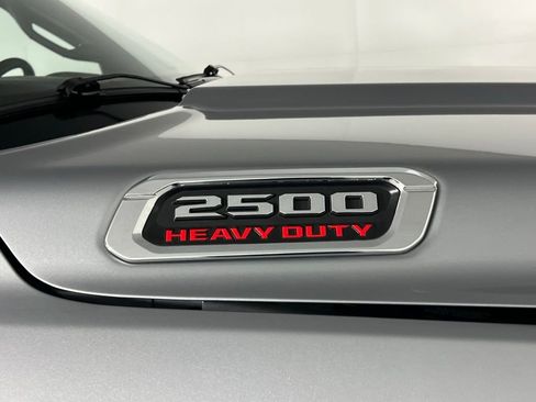 Used 2024 RAM 2500 Limited AWD/4WD image 34