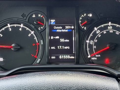 Used 2020 Toyota 4Runner SR5 Premium w/ Moonroof Package image 29