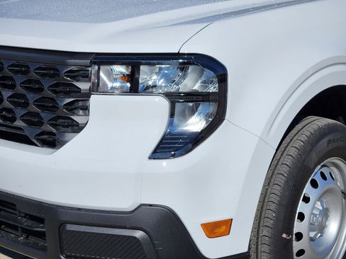 New 2026 Ford Maverick XL image 10