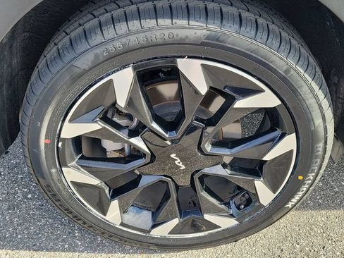 Used 2024 Kia Sorento SX FWD image 5