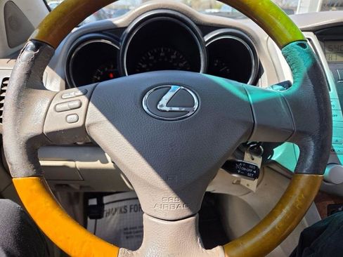 Used 2004 Lexus RX 330 AWD image 17