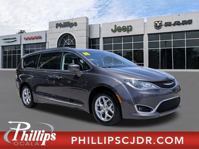 Used 2018 Chrysler Pacifica Touring-L Plus w/ Tire & Wheel Group