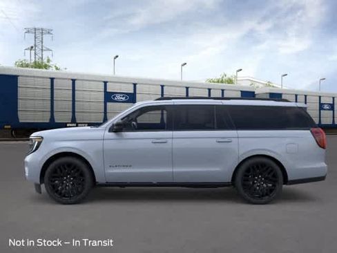 New 2026 Ford Expedition Max Platinum AWD/4WD image 3
