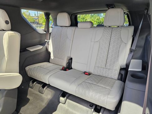 New 2026 Cadillac Escalade IQL Luxury AWD/4WD image 18