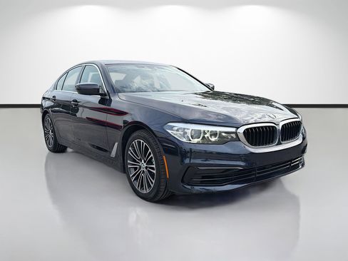 Used 2020 BMW 530i xDrive w/ Convenience Package AWD/4WD image 1
