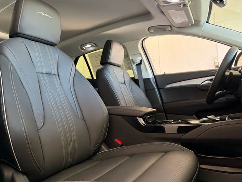 New 2026 Buick Envision Avenir image 31