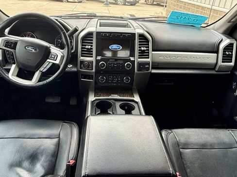 Used 2018 Ford F250 Lariat w/ Lariat Ultimate Package image 12